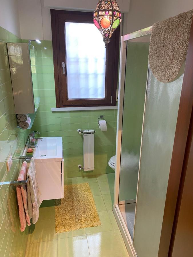 Accanto A Firenze Прато Екстериор снимка